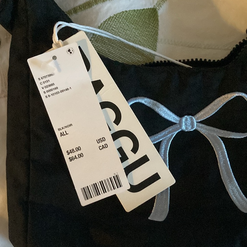 UO ribbon mini nylon shoulder baggu - Picture 2 of 7